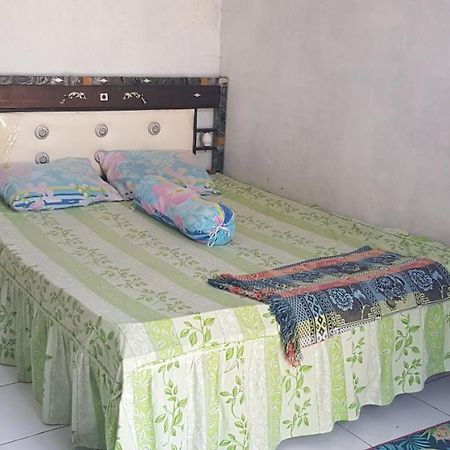 Spot On 90018 Villa Zane Reynold Karanghawu 外观 照片