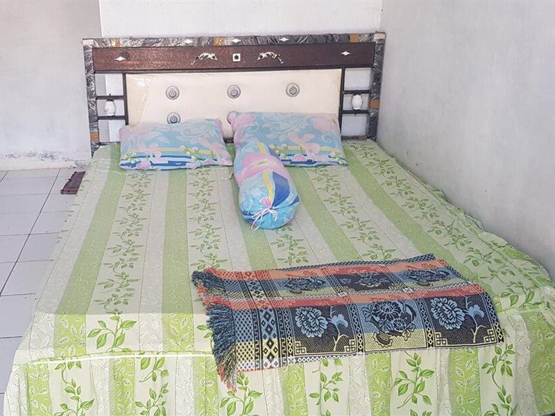 Spot On 90018 Villa Zane Reynold Karanghawu 外观 照片
