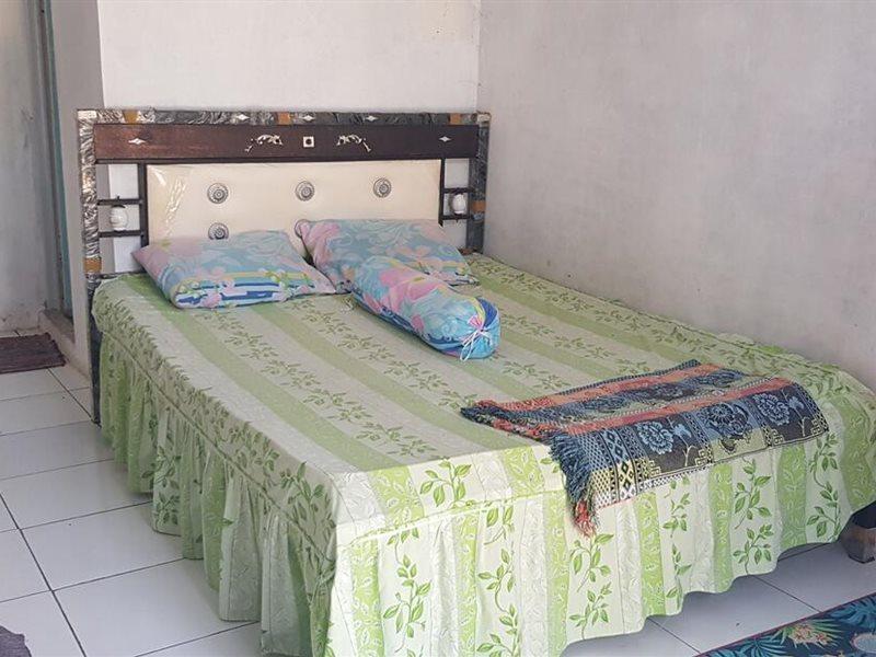 Spot On 90018 Villa Zane Reynold Karanghawu 外观 照片